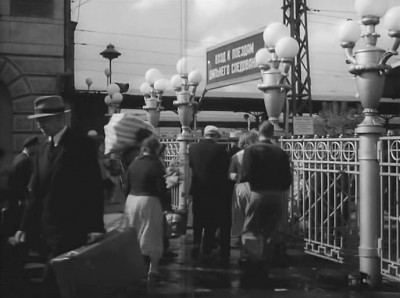 vlcsnap-2011-04-03-23h09m09s66.jpg