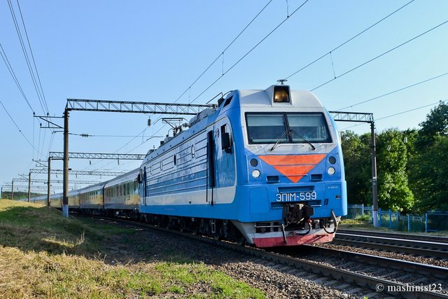 OK-ZJ7b_JjM.jpg