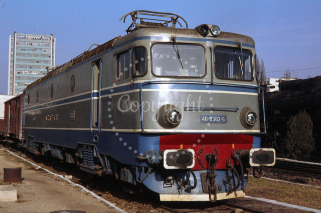 p3181707427-5.jpg