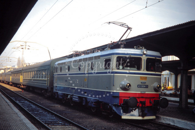 p2899067228-5.jpg