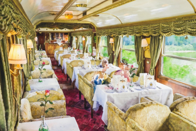 Majestic Imperator Ambassador Dining car.jpg
