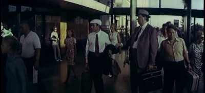 vlcsnap-2012-04-10-01h01m18s109.jpg