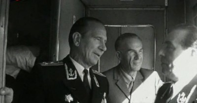 vlcsnap-2012-04-22-12h15m02s166.jpg