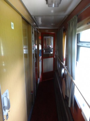 rOOdu9HvYGo.jpg